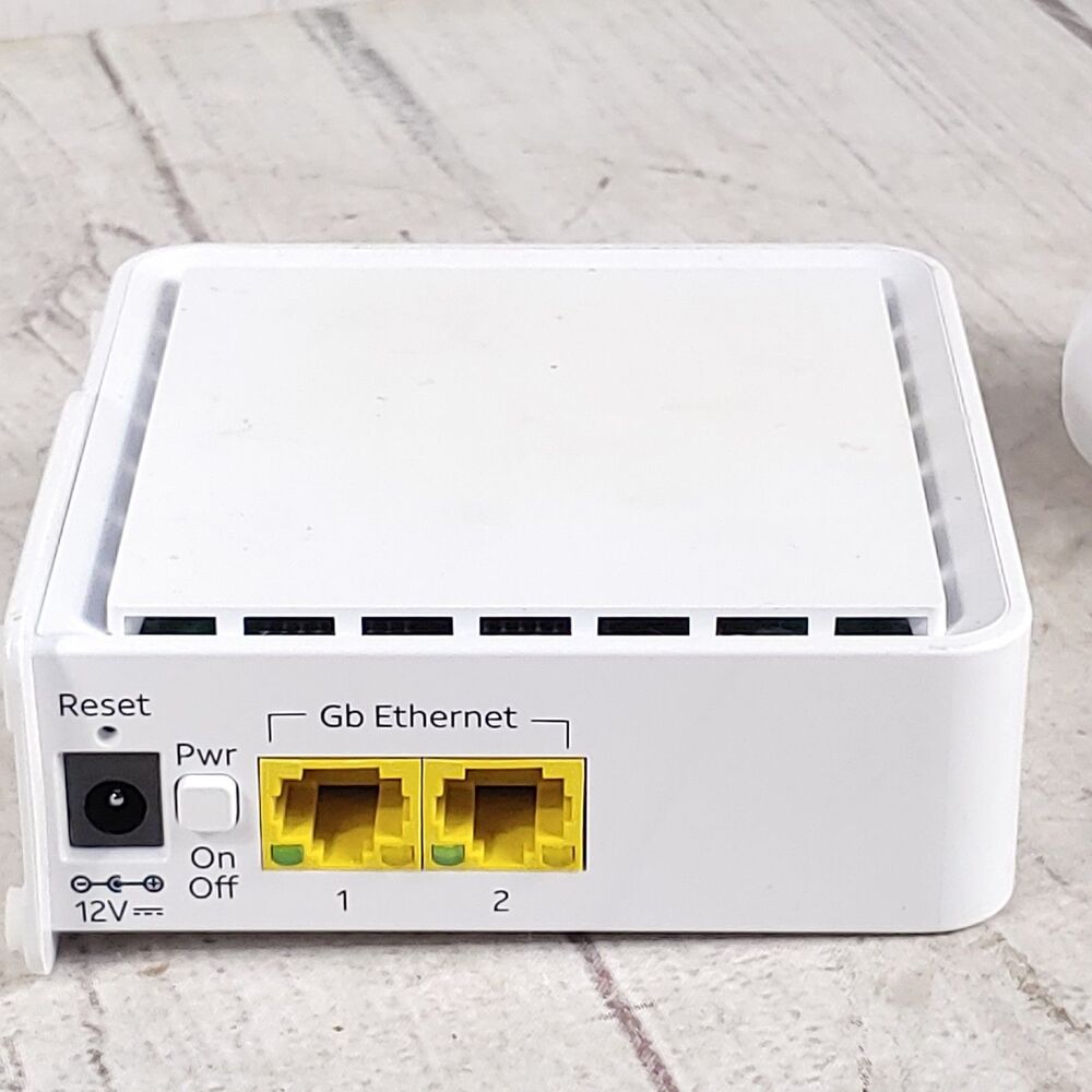 AT&T AirTies Air 4920 Smart Mesh Wi-Fi Extender Dual-Band Signal Booster USED